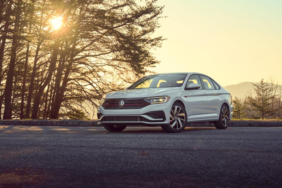  Volkswagen Jetta GLI Autobahn 2019 года  (NA) (фото 1 из 20)